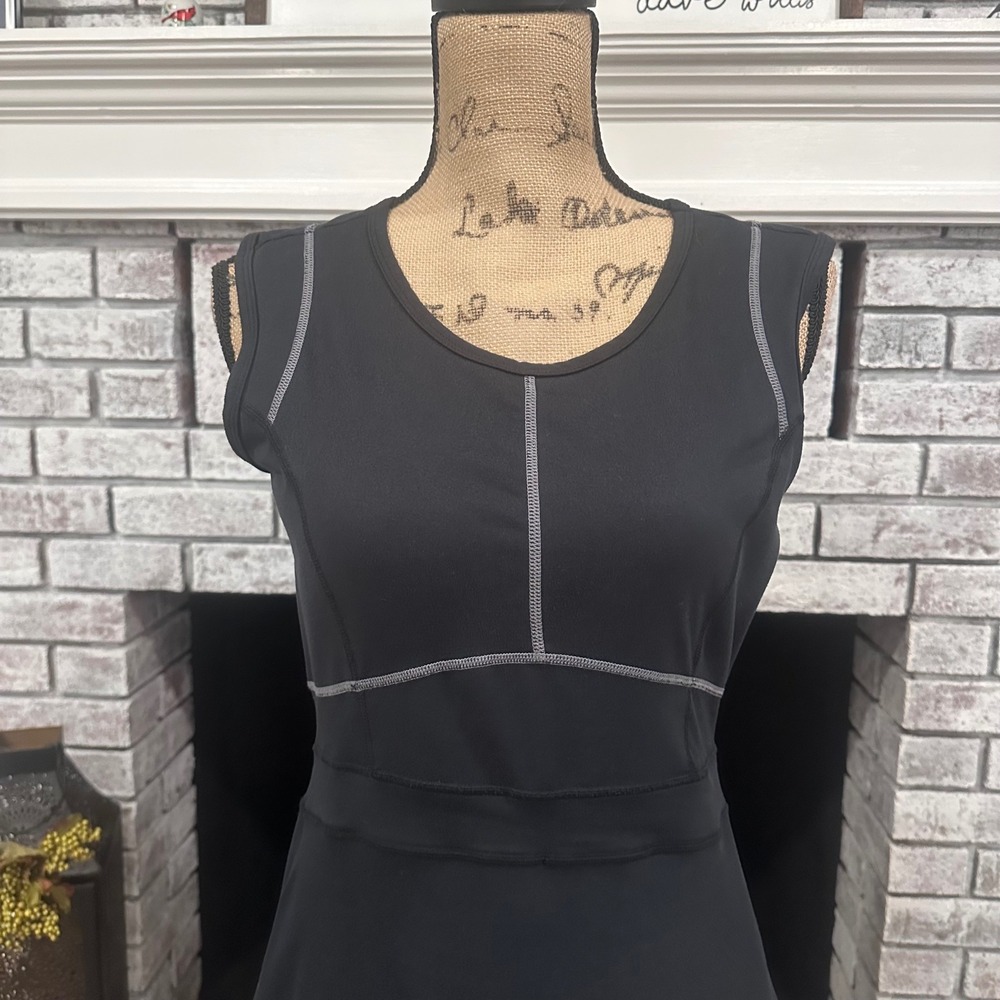 Title Nine Dream Dress Black Sleeveless Athletic Pockets Athleisure Size S Golf - Picture 10 of 11